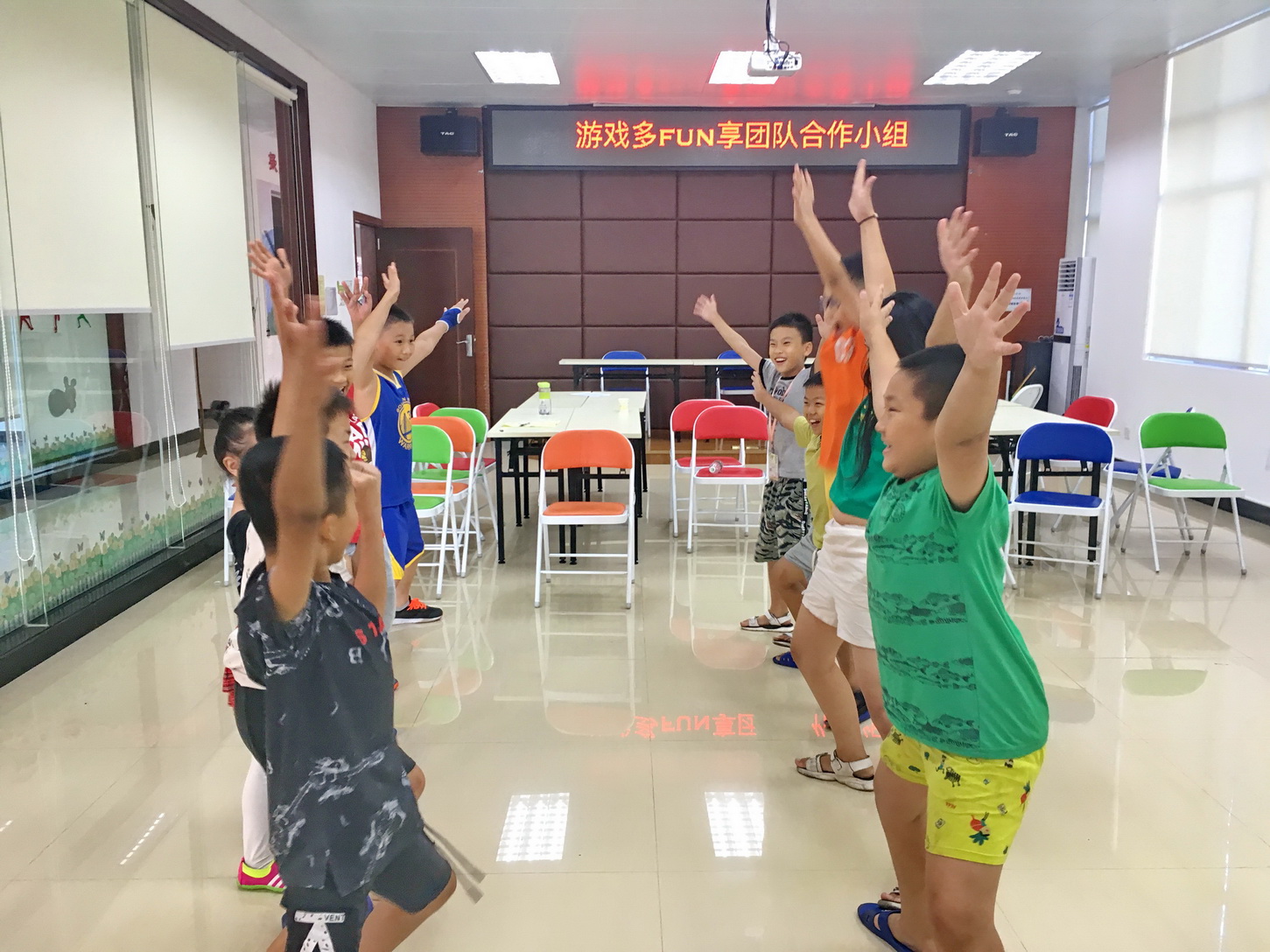 在有趣的游戏互动中,学习团队合作——“游戏多FUN享”团队合作小组