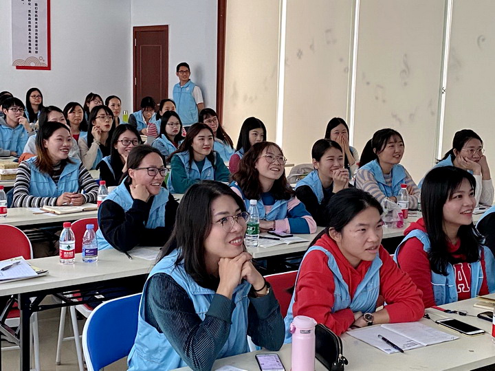 学以致用,拓展社区儿童绘本阅读新方向——2019年度第三期“综学生”培训